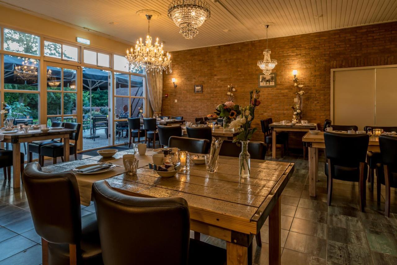 Hotel-Restaurant Van Der Weijde Noordgouwe ภายนอก รูปภาพ
